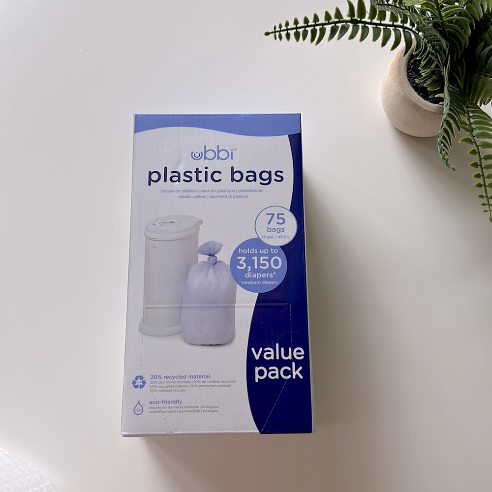 Diaper pail plastic bags